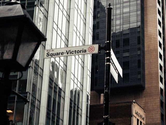 Le sirop d'erable : l'or liquide du Quebec a decouvrir Le sirop d'erable : l'or liquide du Quebec a decouvrir